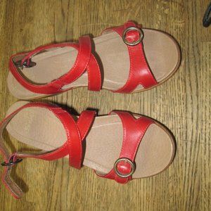 Dansko Womens Sandals Red Leather 37 - 7 New
